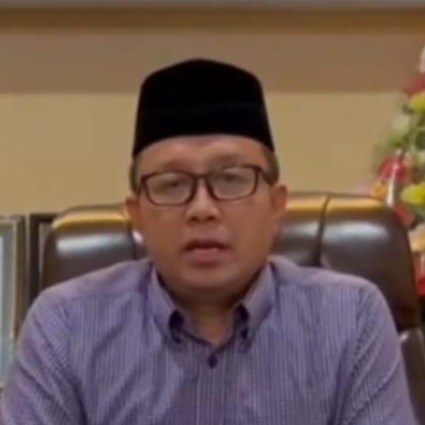 Prof. Dr. H. Zaenal Mustakim, M.Pd.