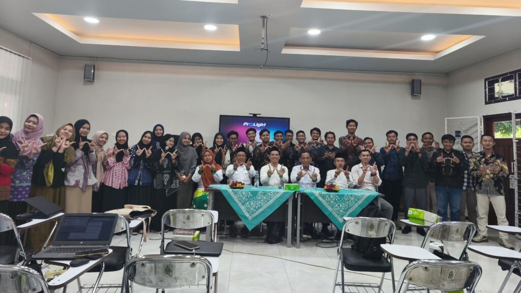 Mahasiswa PAI Turut Hadir dalam Workshop Penulisan Artikel Jurnal Berbasis AI